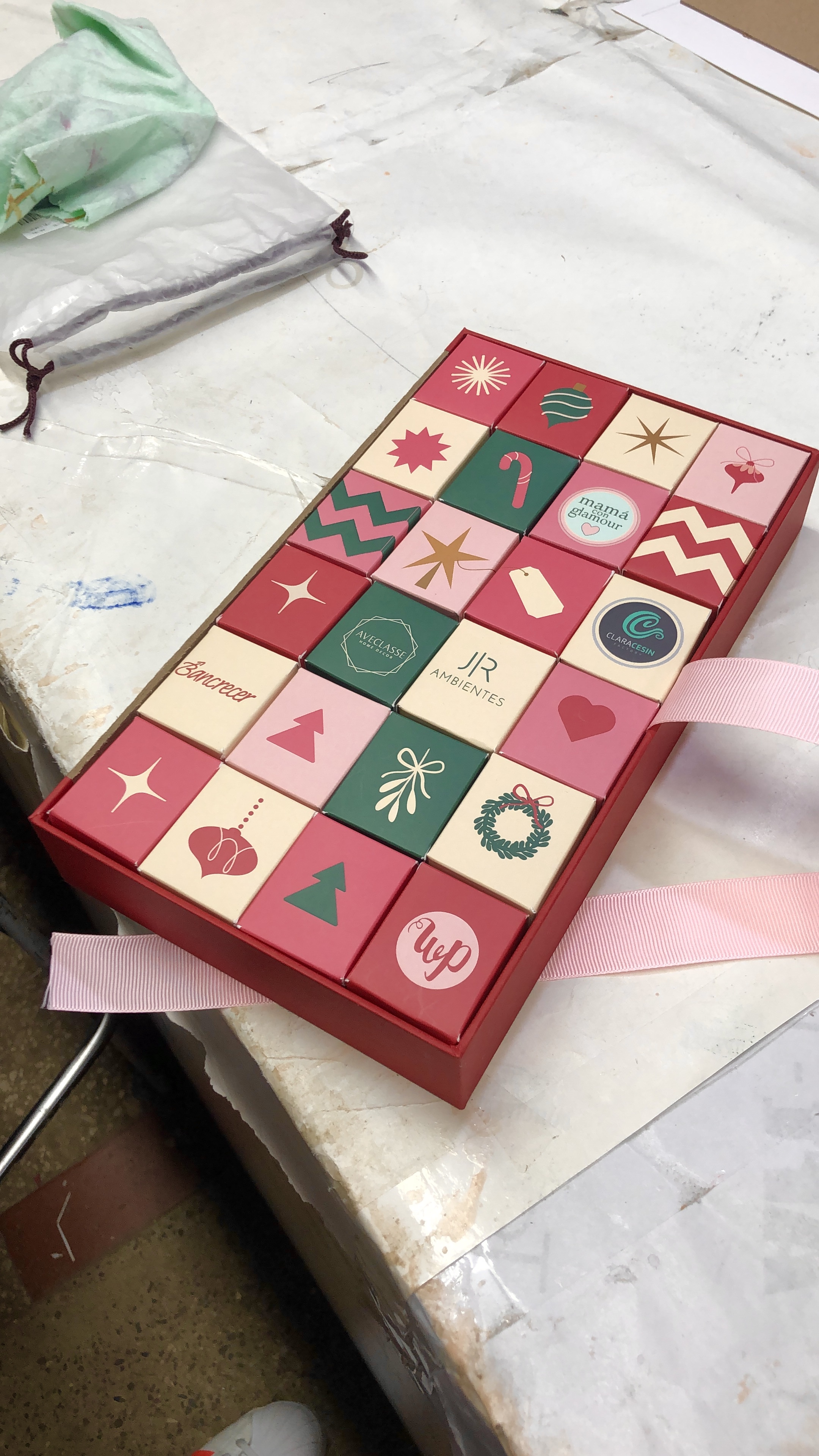 Caja Rígida Elegante